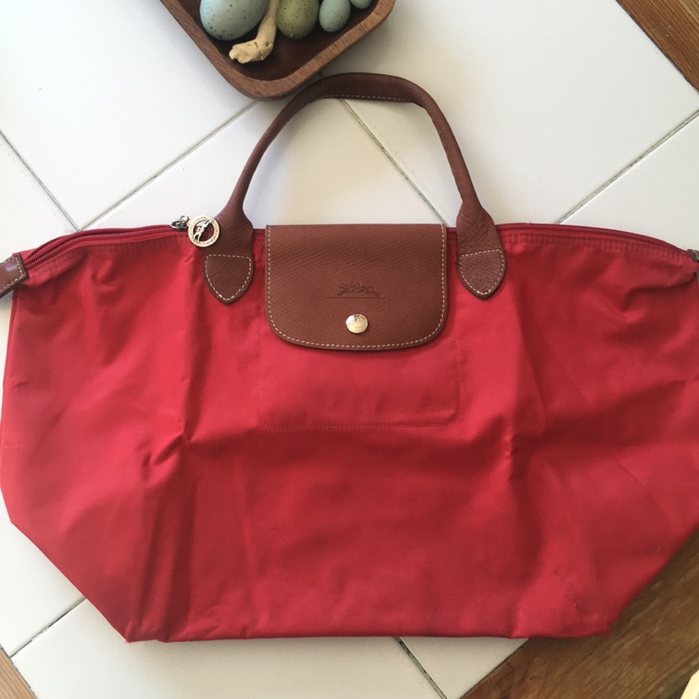 Longchamp type « m » Bag good condition red